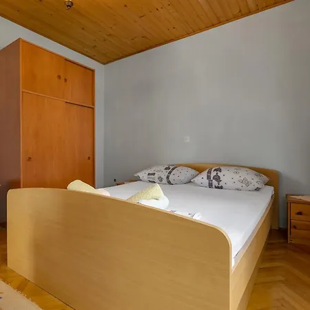 Apartment Maria Makarska
